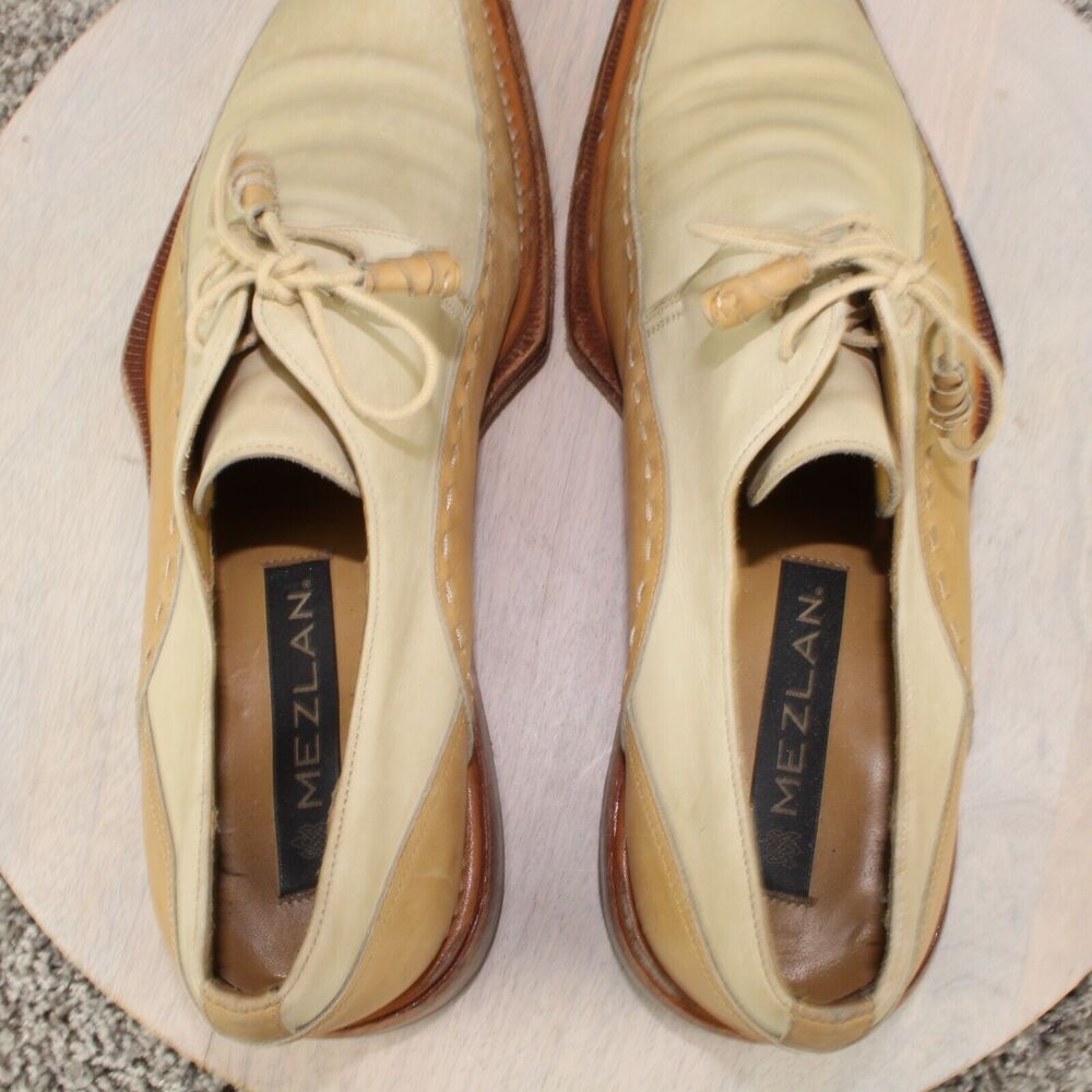 Mezlan Two-Tone Cream & Tan Leather Derby Oxfords - Picture 9 of 11